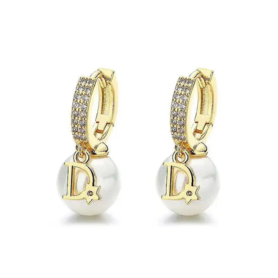 Elegant Pearlized D-Letter Earrings ASTRAL W NOBLE